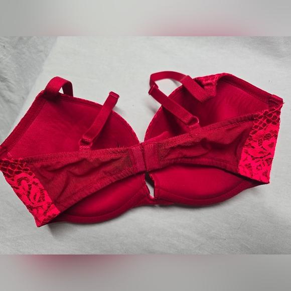 Victorias secret Very sexy push up bra size 32DD- Read description - Picture 9 of 9